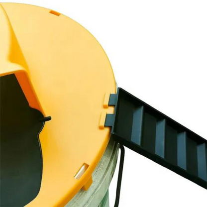 Auto Reset Bucket Mouse Trap with Flip Slide Mechanism and Dual Ladders