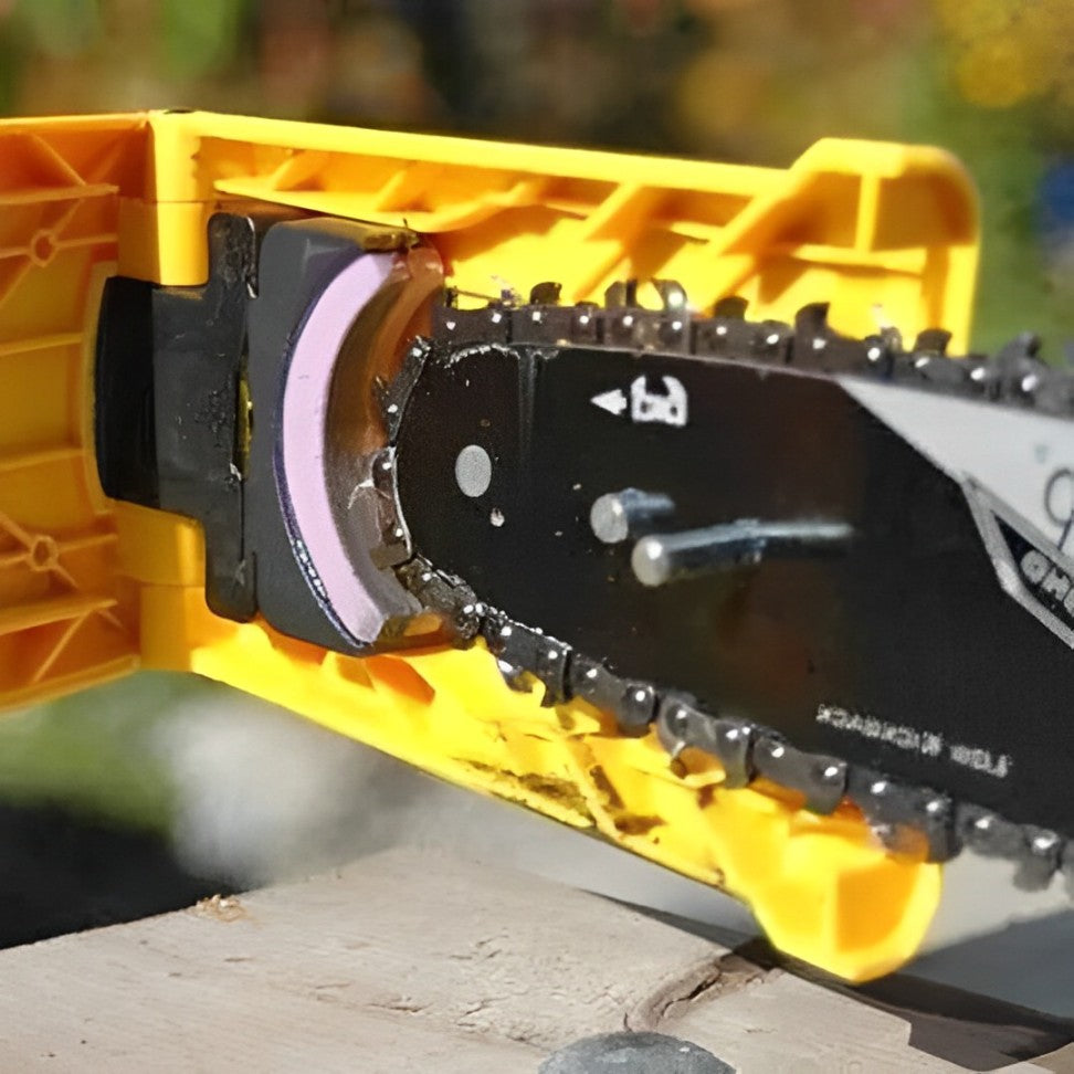 Portable Chainsaw Sharpener with Built-in Stone and Bar Clamp for 14-20in Bars