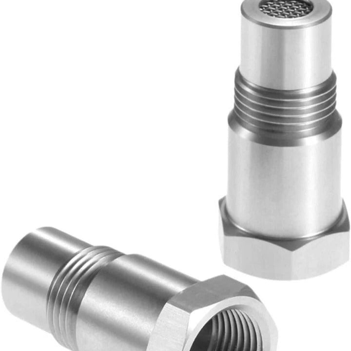 Oxygen Sensor Adapter with Mini Catalytic Core and Magnetic Spacing, M18 x 1.5 Thread