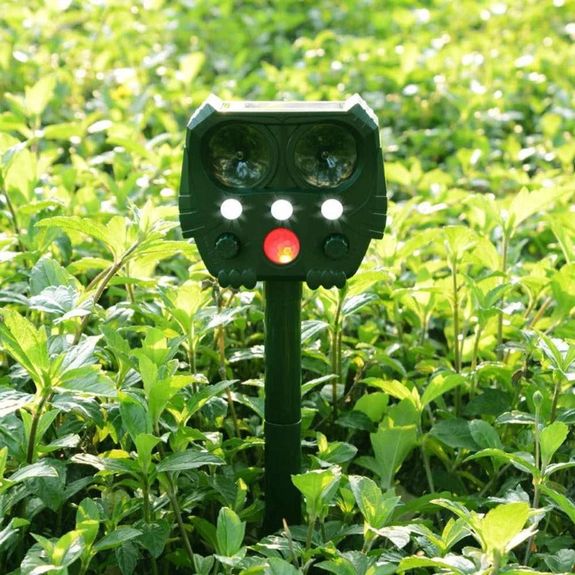 Motion Activated Solar Animal Repellent with Ultrasonic Sound and Flashing Lights